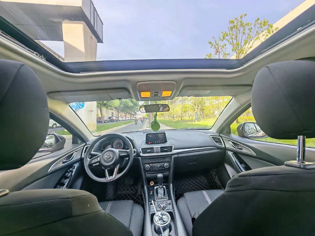 2017 Mazda 3 Axela 1.5L 117HP L4 6AT,autocango,china used car exporter,china ev exporter,chinese used car exporter,chinese used ev exporter