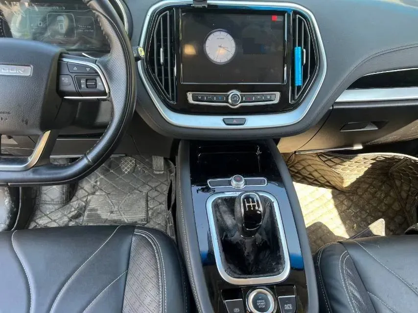 2018 Traum S70 1.5T 156HP L4 5MT,autocango,china used car exporter,china ev exporter,chinese used car exporter,chinese used ev exporter