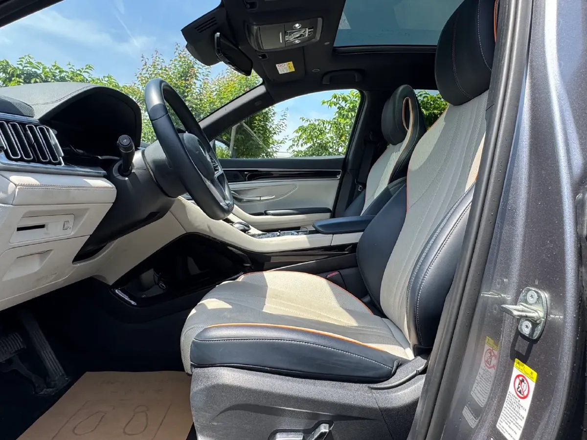 2022 Hyundai Tucson 2.0L 150HP L4 6AT Hybrid,autocango,china used car exporter,china ev exporter,chinese used car exporter,chinese used ev exporter