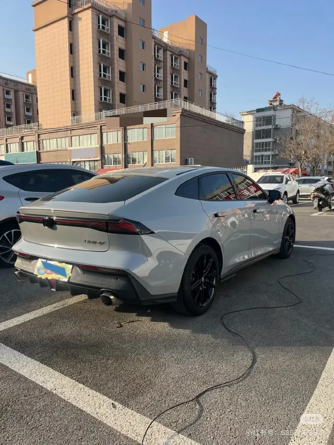 2022 ChangAn UNI-V 1.5T 188HP L4 7DCT,autocango,china used car exporter,china ev exporter,chinese used car exporter,chinese used ev exporter