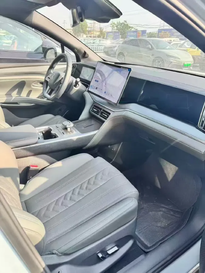 2025 BYD SongL DM-i 1.5L 101HP L4 E-CVT PHEV 26.6KWH,autocango,china used car exporter,china ev exporter,chinese used car exporter,chinese used ev exporter