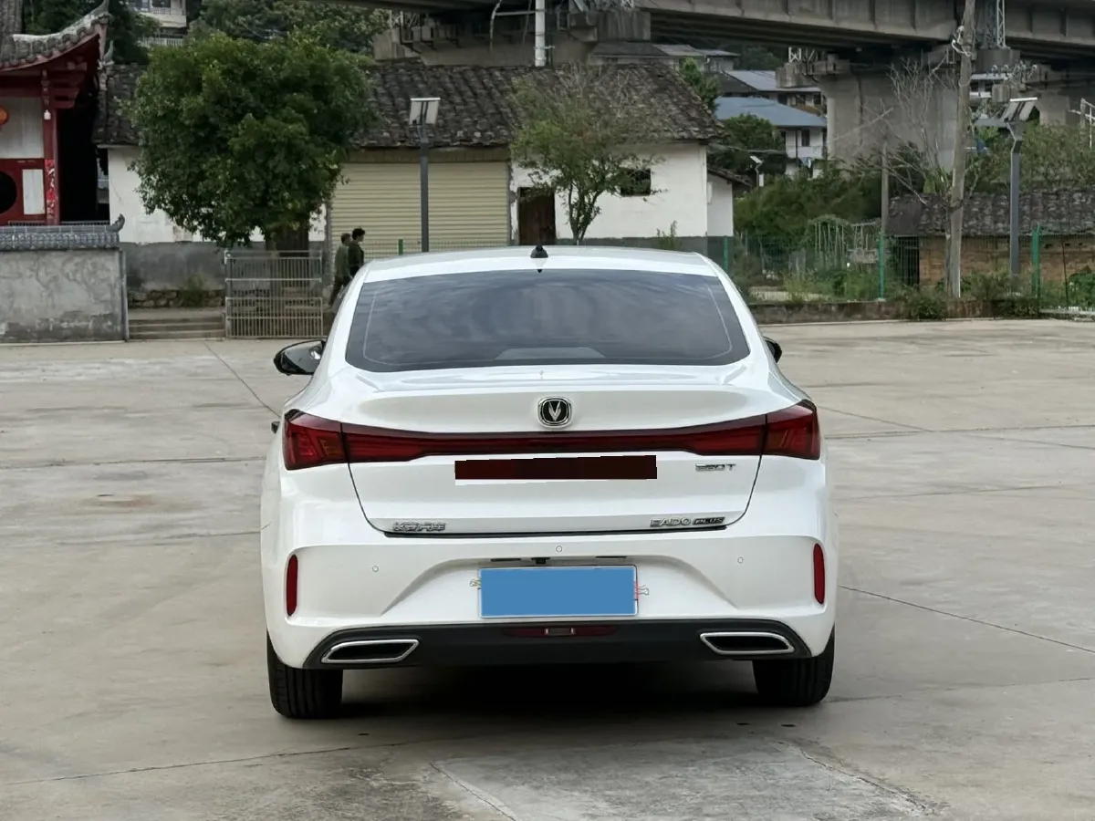 2022 ChangAn Eado 1.4T 160HP L4 7DCT,autocango,china used car exporter,china ev exporter,chinese used car exporter,chinese used ev exporter