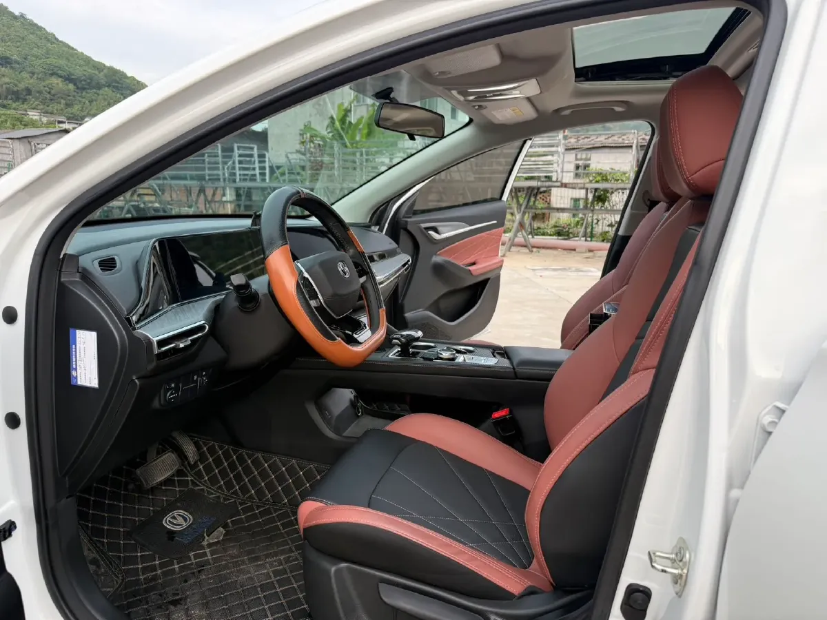 2022 ChangAn Eado 1.4T 160HP L4 7DCT,autocango,china used car exporter,china ev exporter,chinese used car exporter,chinese used ev exporter
