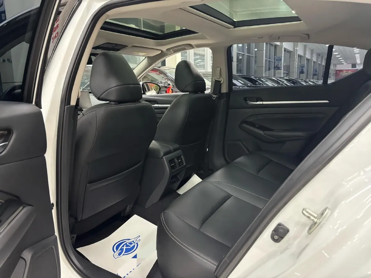 2022 Nissan Teana 2.0L 156HP L4 CVT,autocango,china used car exporter,china ev exporter,chinese used car exporter,chinese used ev exporter