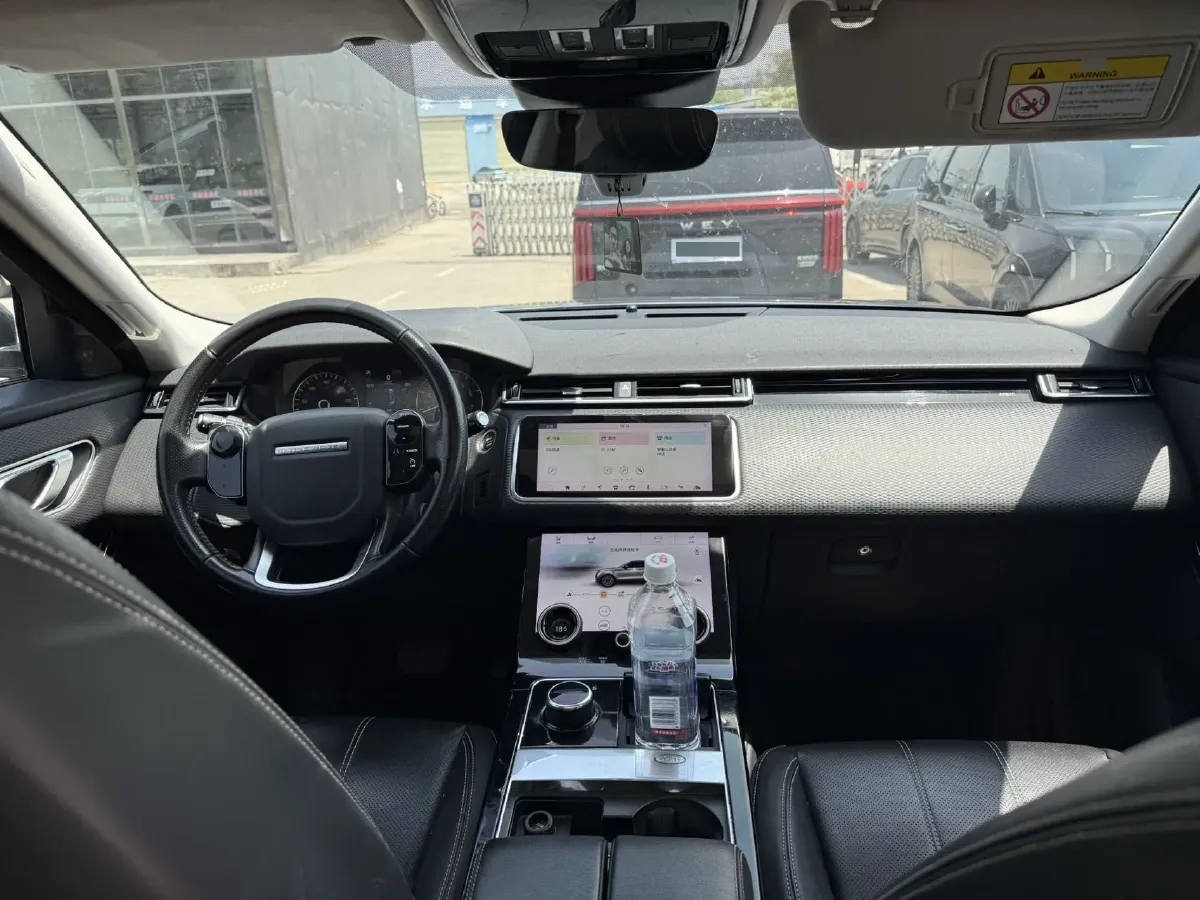 2018 Land Rover Range Rover Velar 2.0T 250HP L4 8AT,autocango,china used car exporter,china ev exporter,chinese used car exporter,chinese used ev exporter