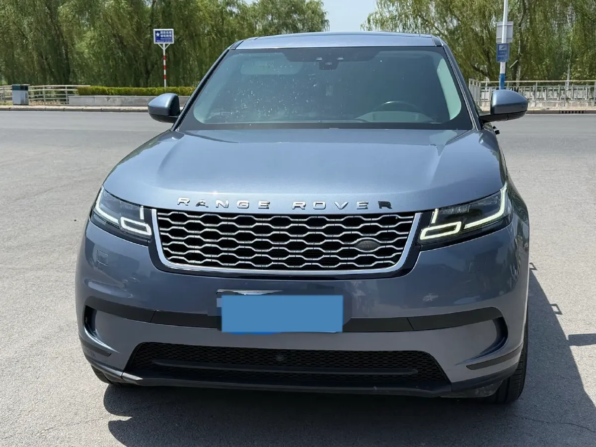 2018 Land Rover Range Rover Velar 2.0T 250HP L4 8AT,autocango,china used car exporter,china ev exporter,chinese used car exporter,chinese used ev exporter