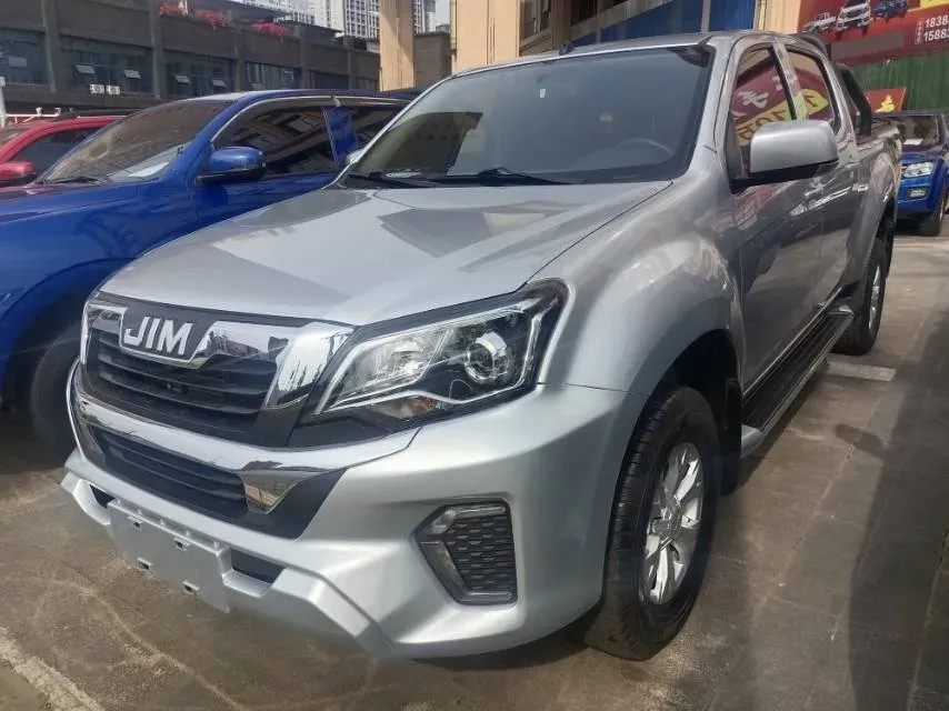 2023 Isuzu Jim 2.5T 143HP L4 6MT,autocango,china used car exporter,china ev exporter,chinese used car exporter,chinese used ev exporter