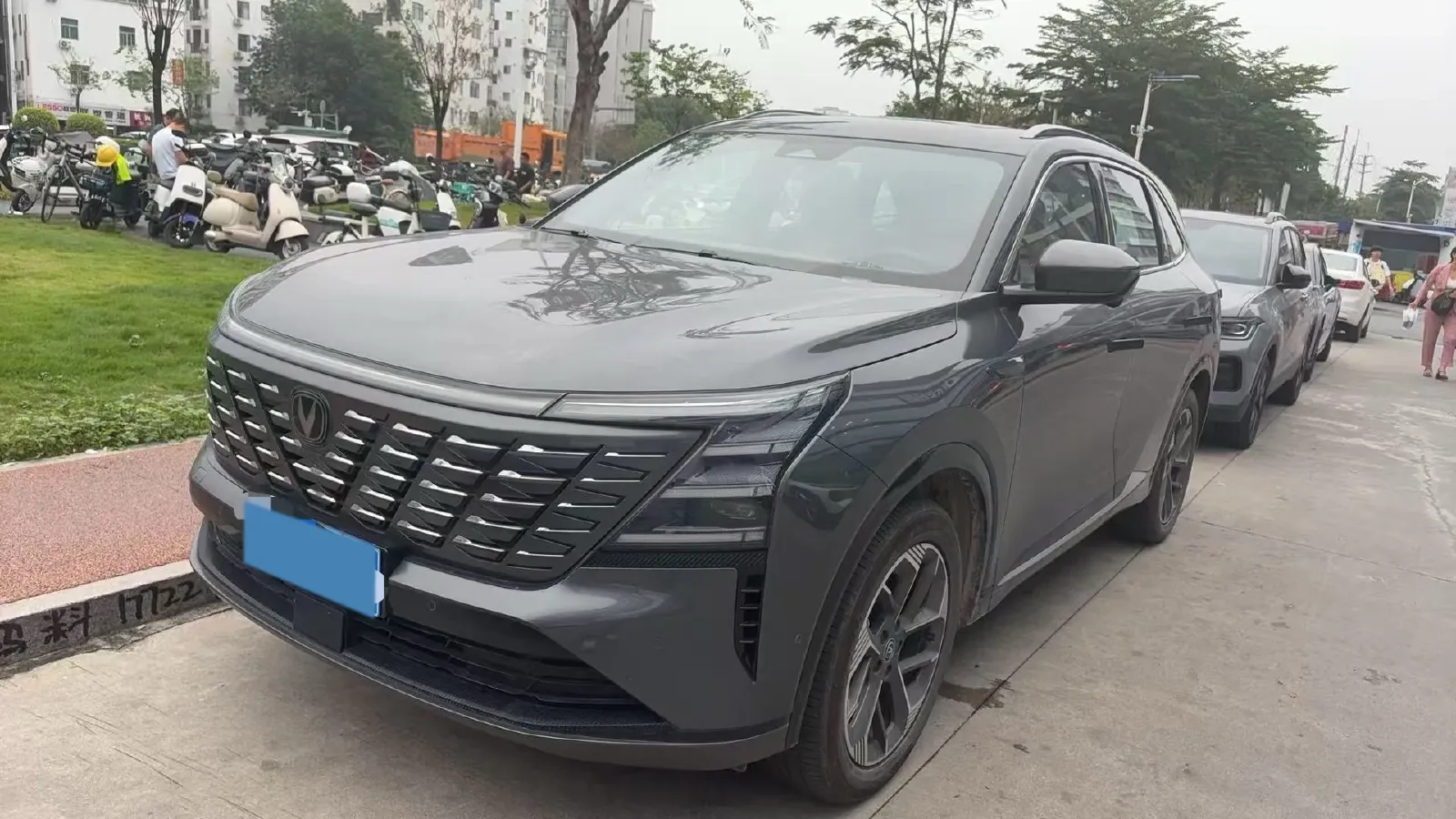 2025 ChangAn CS75 Plus 1.5T 192HP L4 8AT,autocango,china used car exporter,china ev exporter,chinese used car exporter,chinese used ev exporter