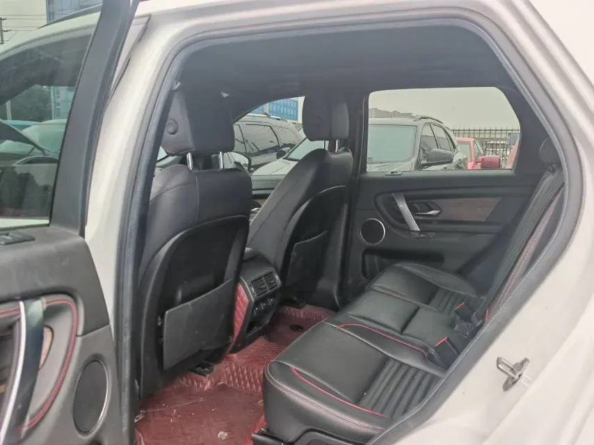 2020 Land Rover Discovery Sport 2.0T 249HP L4 9AT,autocango,china used car exporter,china ev exporter,chinese used car exporter,chinese used ev exporter