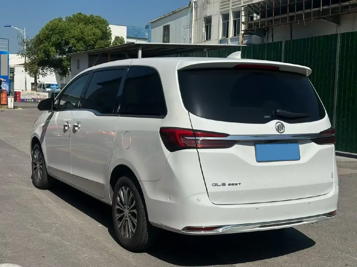 2022 Buick GL8 2.0T 237HP L4 9AT,autocango,china used car exporter,china ev exporter,chinese used car exporter,chinese used ev exporter