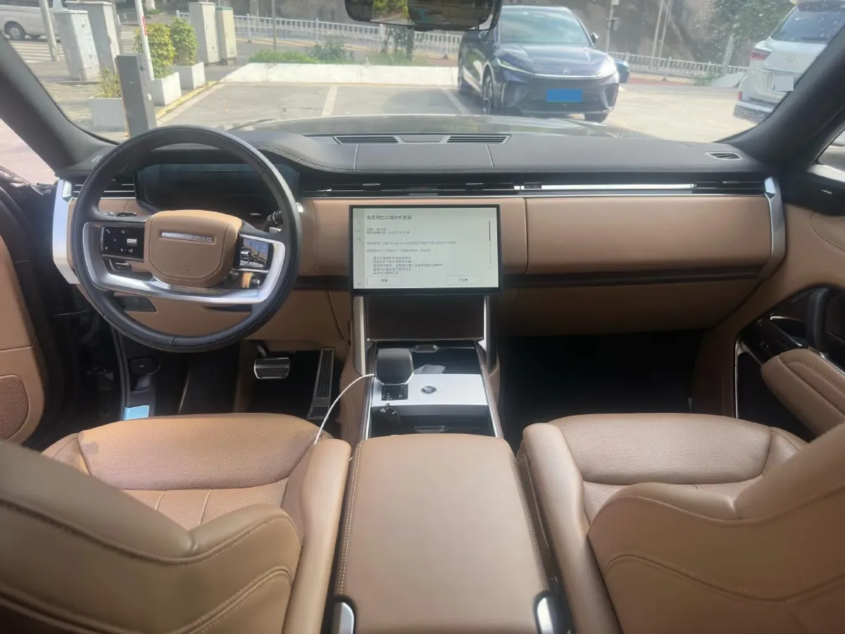 2025 Land Rover Range Rover 3.0T 400HP L6 8AT,autocango,china used car exporter,china ev exporter,chinese used car exporter,chinese used ev exporter