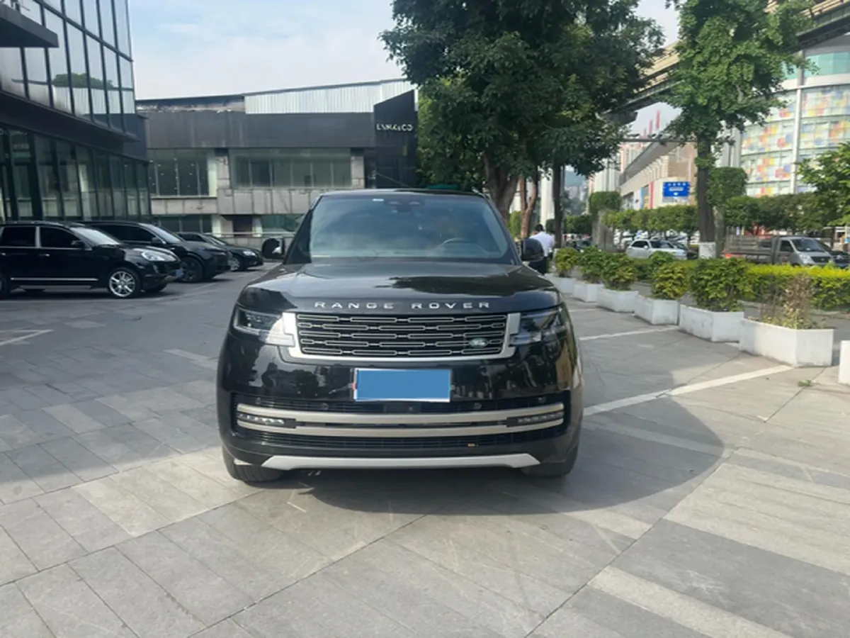 2025 Land Rover Range Rover 3.0T 400HP L6 8AT,autocango,china used car exporter,china ev exporter,chinese used car exporter,chinese used ev exporter