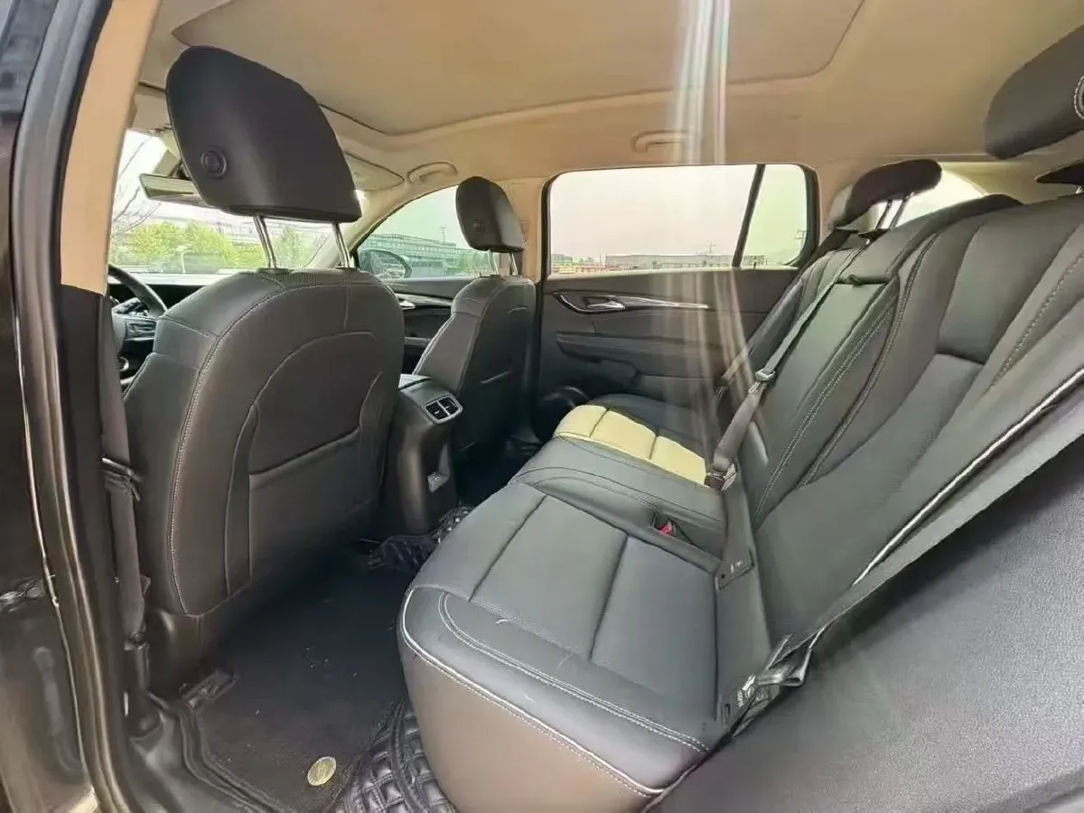 2023 Buick EnvisionPlus 2.0T 237HP L4 9AT,autocango,china used car exporter,china ev exporter,chinese used car exporter,chinese used ev exporter