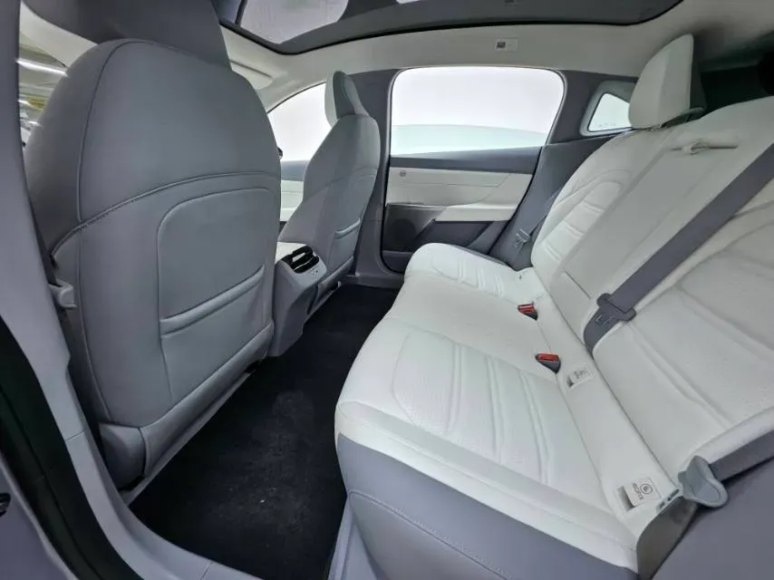 2024 DongFeng eπ eπ007 BEV 56.83KWH,autocango,china used car exporter,china ev exporter,chinese used car exporter,chinese used ev exporter