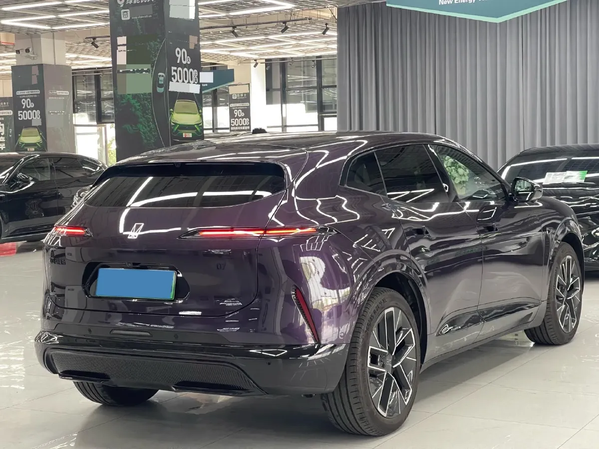2024 Avatr 07 BEV 82.16KWH,autocango,china used car exporter,china ev exporter,chinese used car exporter,chinese used ev exporter