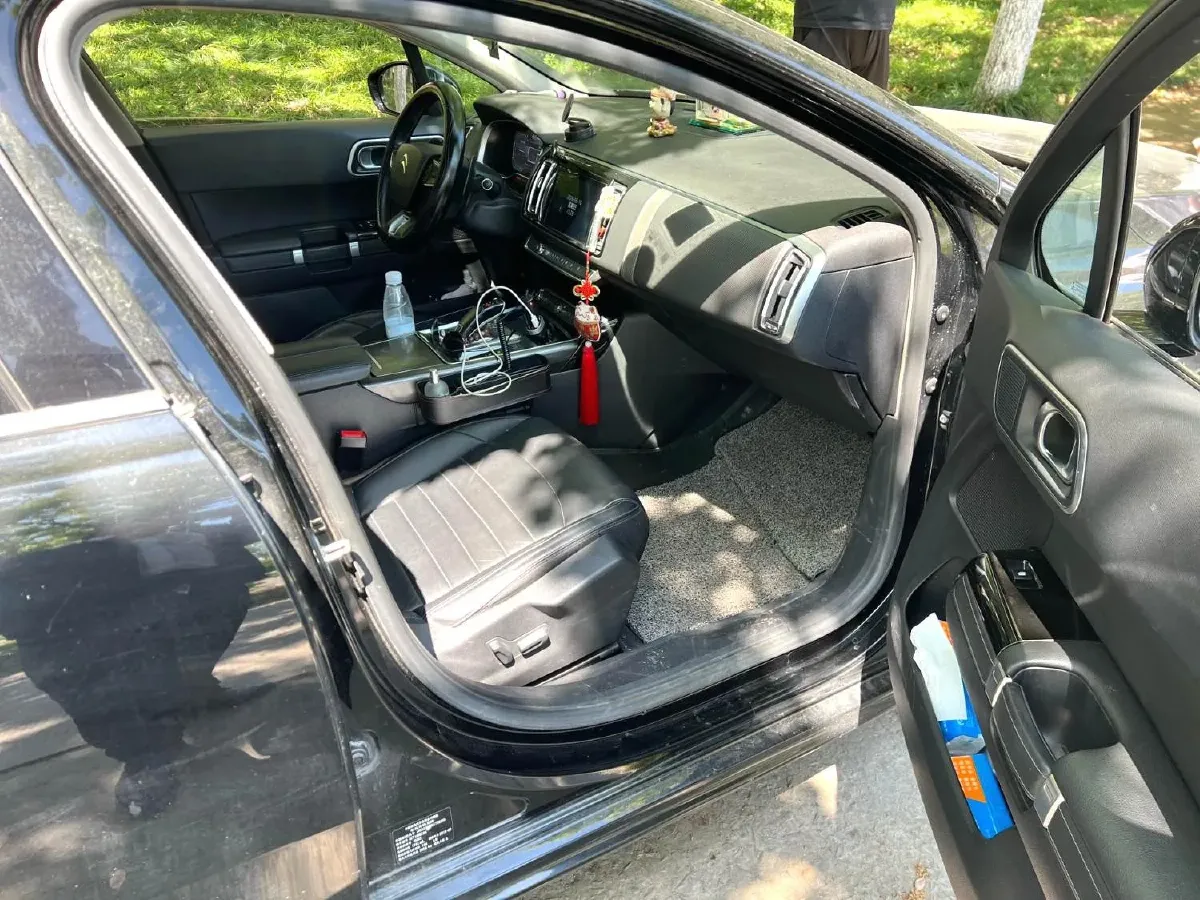 2019 Citroen C6 1.8T 211HP L4 8AT,autocango,china used car exporter,china ev exporter,chinese used car exporter,chinese used ev exporter