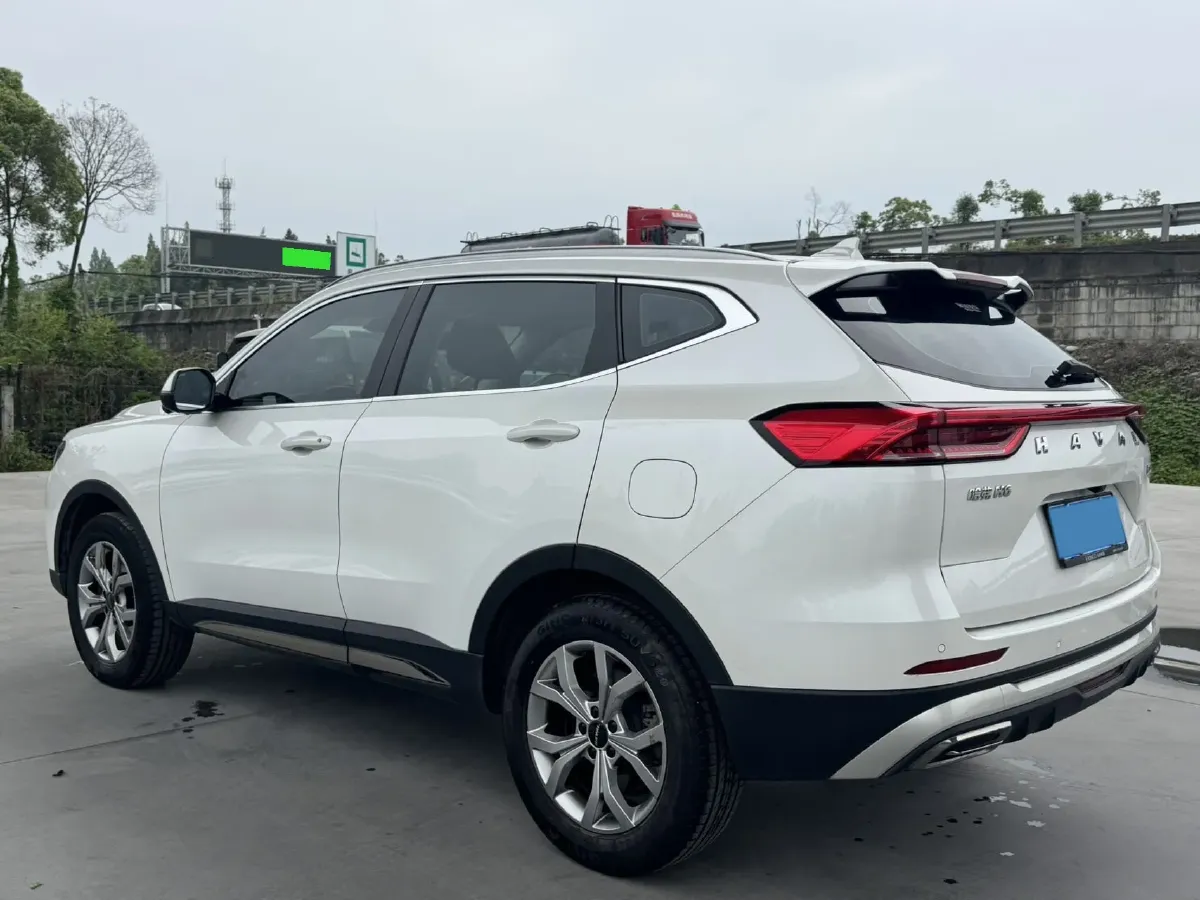 2021 Haval H6 1.5T 169HP L4 7DCT,autocango,china used car exporter,china ev exporter,chinese used car exporter,chinese used ev exporter