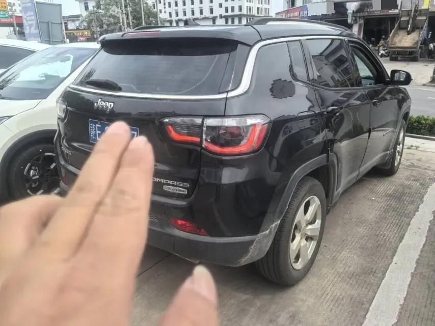 2019 Jeep Compass 1.3T 173HP L4 7DCT,autocango,china used car exporter,china ev exporter,chinese used car exporter,chinese used ev exporter