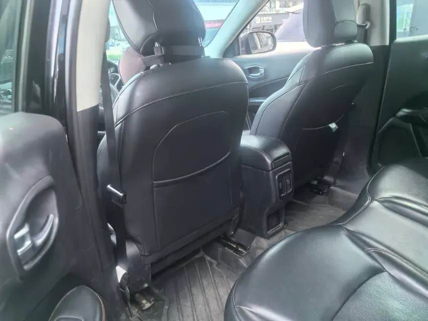 2019 Jeep Compass 1.3T 173HP L4 7DCT,autocango,china used car exporter,china ev exporter,chinese used car exporter,chinese used ev exporter