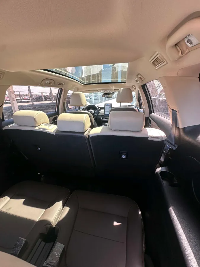 2022 Exceed LXC-DM 1.5T 156HP L4 3DHT PHEV 19.27KWH,autocango,china used car exporter,china ev exporter,chinese used car exporter,chinese used ev exporter