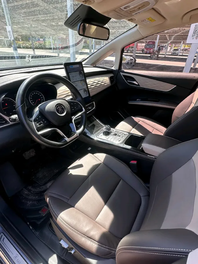 2022 Exceed LXC-DM 1.5T 156HP L4 3DHT PHEV 19.27KWH,autocango,china used car exporter,china ev exporter,chinese used car exporter,chinese used ev exporter