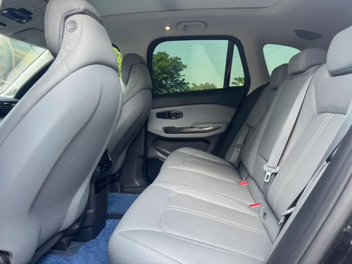 2019 NIO ES6 BEV 70KWH,autocango,china used car exporter,china ev exporter,chinese used car exporter,chinese used ev exporter