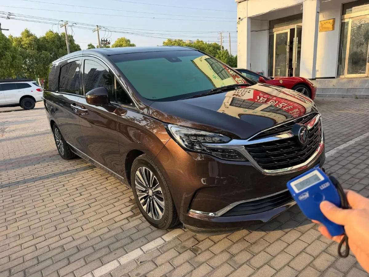 2021 Buick GL8 2.0T 237HP L4 9AT,autocango,china used car exporter,china ev exporter,chinese used car exporter,chinese used ev exporter