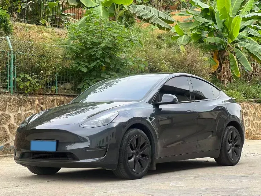 2024 Tesla Model Y BEV 78.4KWH,autocango,china used car exporter,china ev exporter,chinese used car exporter,chinese used ev exporter