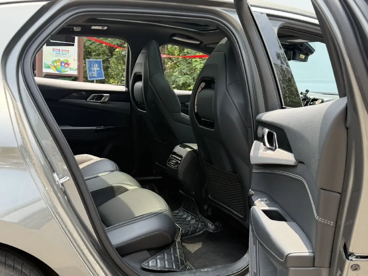 2022 LYNK&CO 03 1.5T 180HP L3 7DCT,autocango,china used car exporter,china ev exporter,chinese used car exporter,chinese used ev exporter