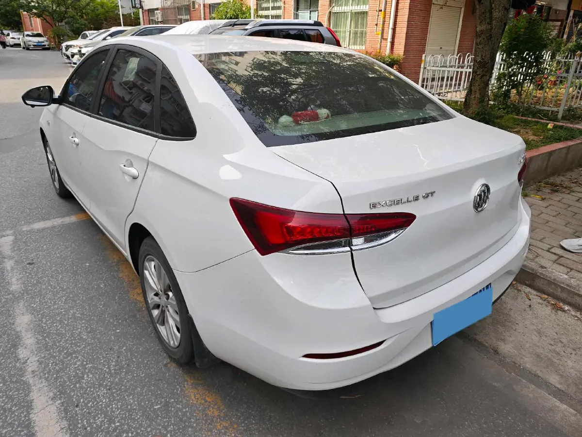 2021 Buick Excelle 1.5L 113HP L4 6AT,autocango,china used car exporter,china ev exporter,chinese used car exporter,chinese used ev exporter
