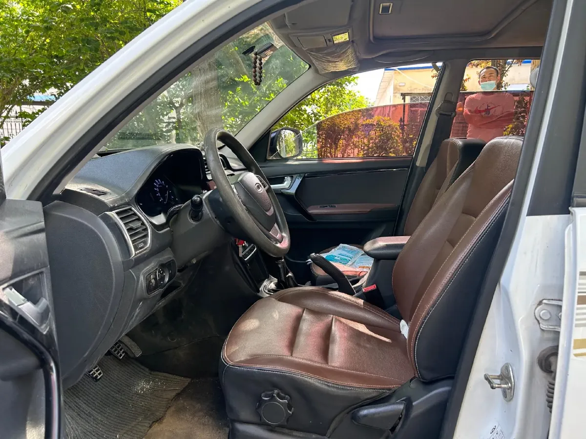 2018 Chery Tiggo 3 1.6L 126HP L4 5MT,autocango,china used car exporter,china ev exporter,chinese used car exporter,chinese used ev exporter