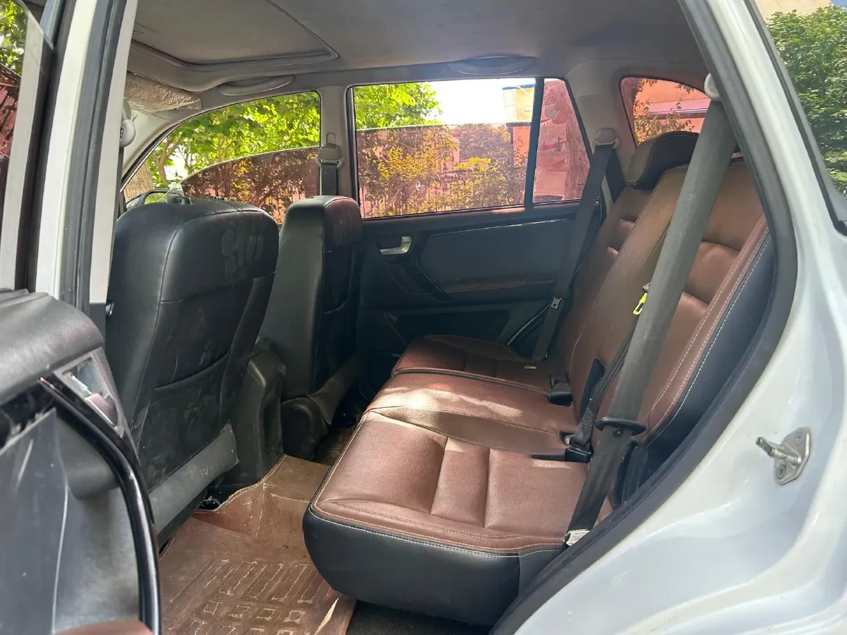2018 Chery Tiggo 3 1.6L 126HP L4 5MT,autocango,china used car exporter,china ev exporter,chinese used car exporter,chinese used ev exporter
