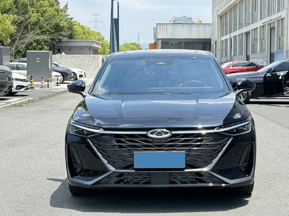 2025 Chery Arrizo 8 2.0T 254HP L4 7DCT,autocango,china used car exporter,china ev exporter,chinese used car exporter,chinese used ev exporter