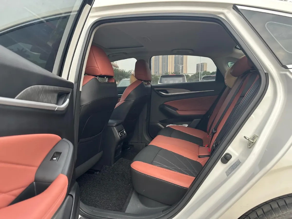 2023 ChangAn Eado 1.4T 160HP L4 7DCT,autocango,china used car exporter,china ev exporter,chinese used car exporter,chinese used ev exporter