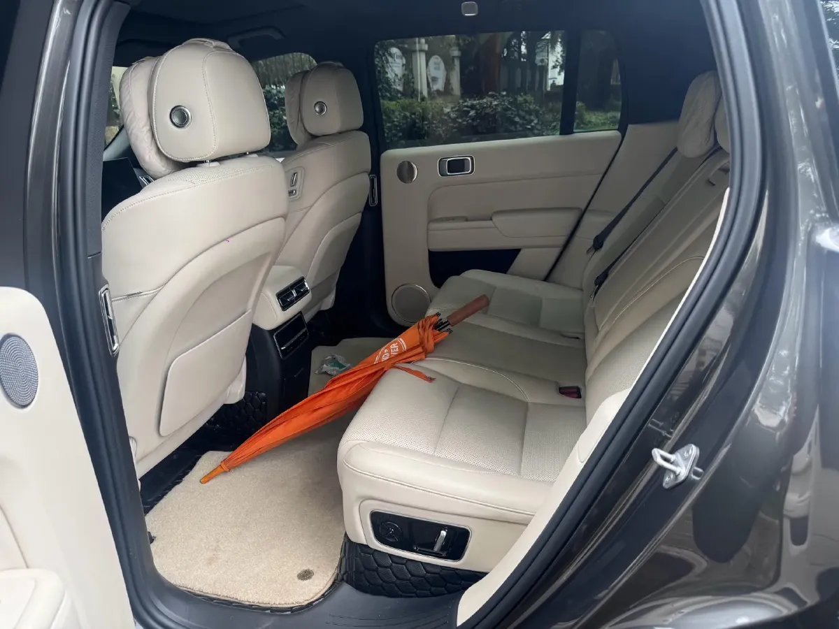 2023 Li L7 Range Extended 154HP REEV 40.9KWH,autocango,china used car exporter,china ev exporter,chinese used car exporter,chinese used ev exporter
