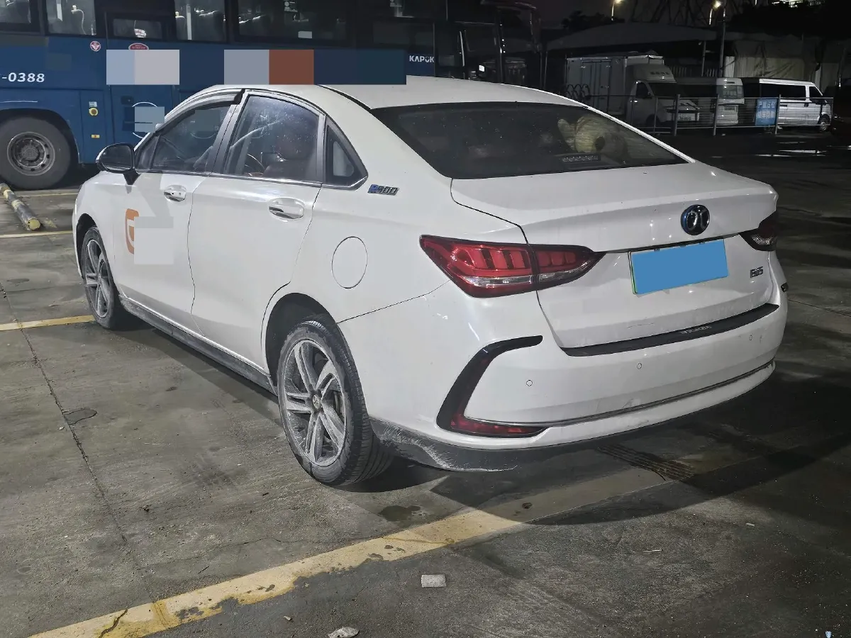 2019 BeiJing Auto EU5 BEV 50.8KWH,autocango,china used car exporter,china ev exporter,chinese used car exporter,chinese used ev exporter