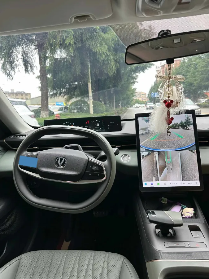 2023 ChangAn Lamore 1.5T 170HP L4 7DCT,autocango,china used car exporter,china ev exporter,chinese used car exporter,chinese used ev exporter