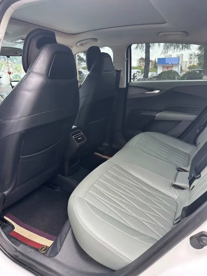 2023 ChangAn Lamore 1.5T 170HP L4 7DCT,autocango,china used car exporter,china ev exporter,chinese used car exporter,chinese used ev exporter