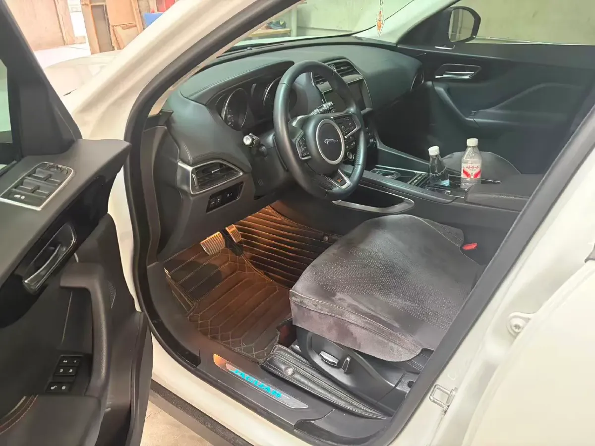 2019 Jaguar F-PACE 2.0T 250HP L4 8AT,autocango,china used car exporter,china ev exporter,chinese used car exporter,chinese used ev exporter
