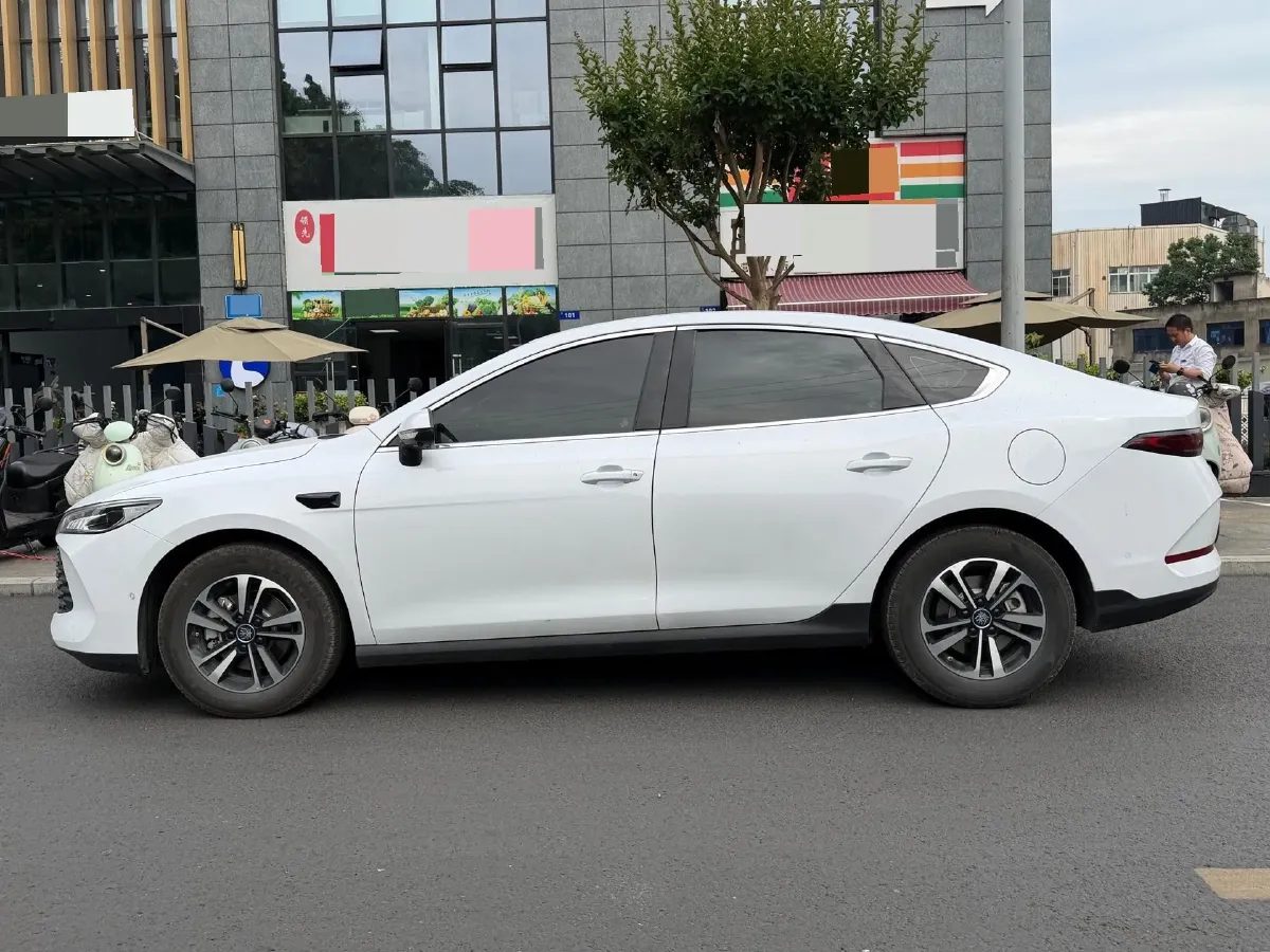 2025 BYD Qin Plus 1.5L 101HP L4 E-CVT PHEV 7.68KWH,autocango,china used car exporter,china ev exporter,chinese used car exporter,chinese used ev exporter