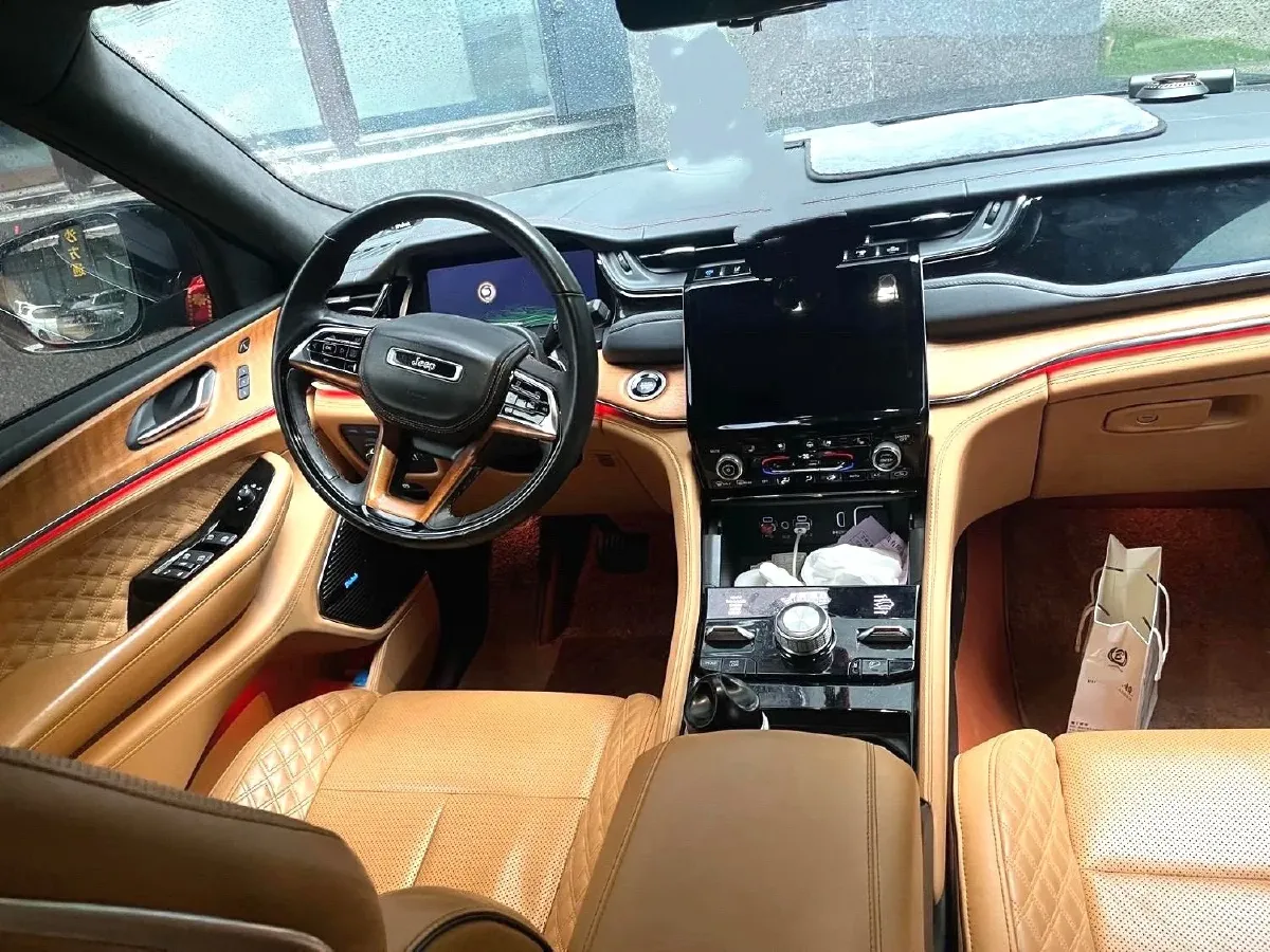 2023 Jeep Grand Cherokee 4XE 2.0T 272HP L4 8AT PHEV 17.107KWH,autocango,china used car exporter,china ev exporter,chinese used car exporter,chinese used ev exporter
