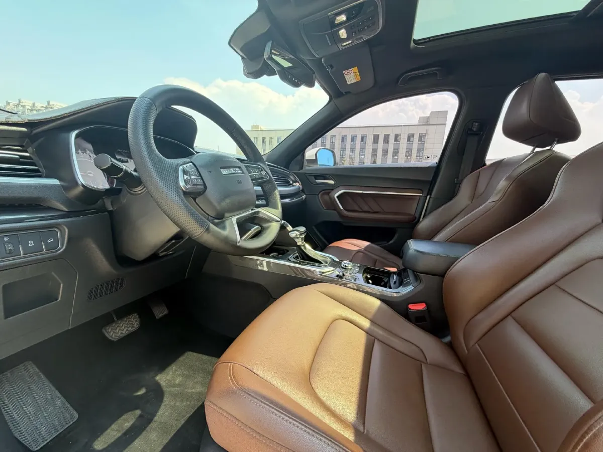 2018 Haval H6 1.5T 169HP L4 7DCT,autocango,china used car exporter,china ev exporter,chinese used car exporter,chinese used ev exporter