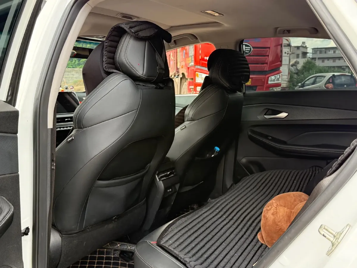 2022 Geely Binray 1.5T 181HP L4 7DCT,autocango,china used car exporter,china ev exporter,chinese used car exporter,chinese used ev exporter