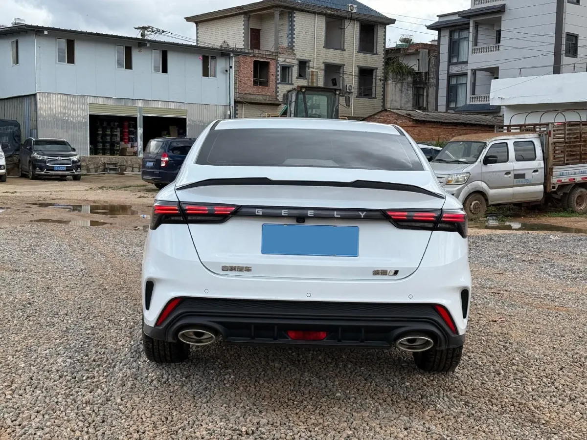 2022 Geely Binray 1.5T 181HP L4 7DCT,autocango,china used car exporter,china ev exporter,chinese used car exporter,chinese used ev exporter