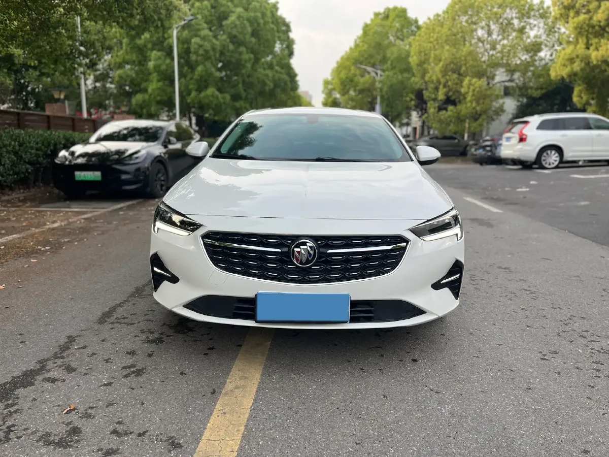 2020 Buick Regal 1.5T 169HP L4 9AT,autocango,china used car exporter,china ev exporter,chinese used car exporter,chinese used ev exporter