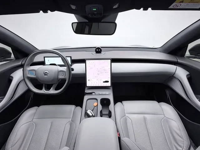 2023 NIO ET5T BEV 75KWH,autocango,china used car exporter,china ev exporter,chinese used car exporter,chinese used ev exporter