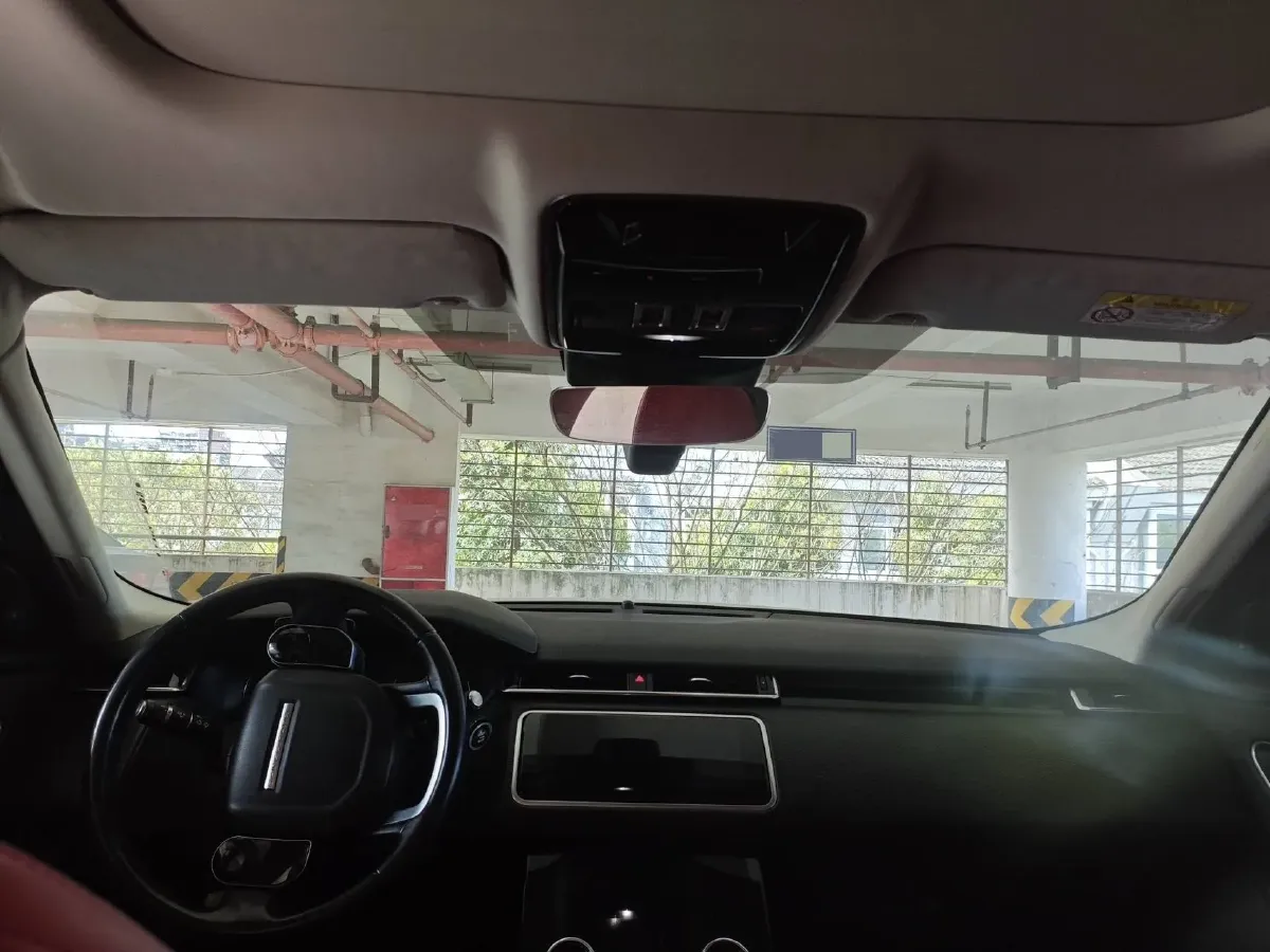 2018 Land Rover Discovery 2.0T 300HP L4 8AT,autocango,china used car exporter,china ev exporter,chinese used car exporter,chinese used ev exporter