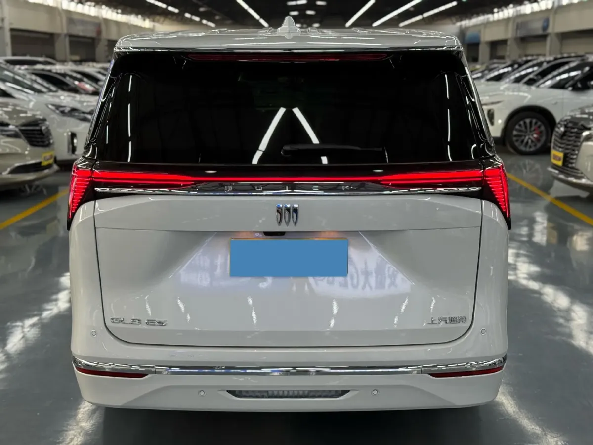 2025 Buick GL8 2.0T 237HP L4 9AT,autocango,china used car exporter,china ev exporter,chinese used car exporter,chinese used ev exporter