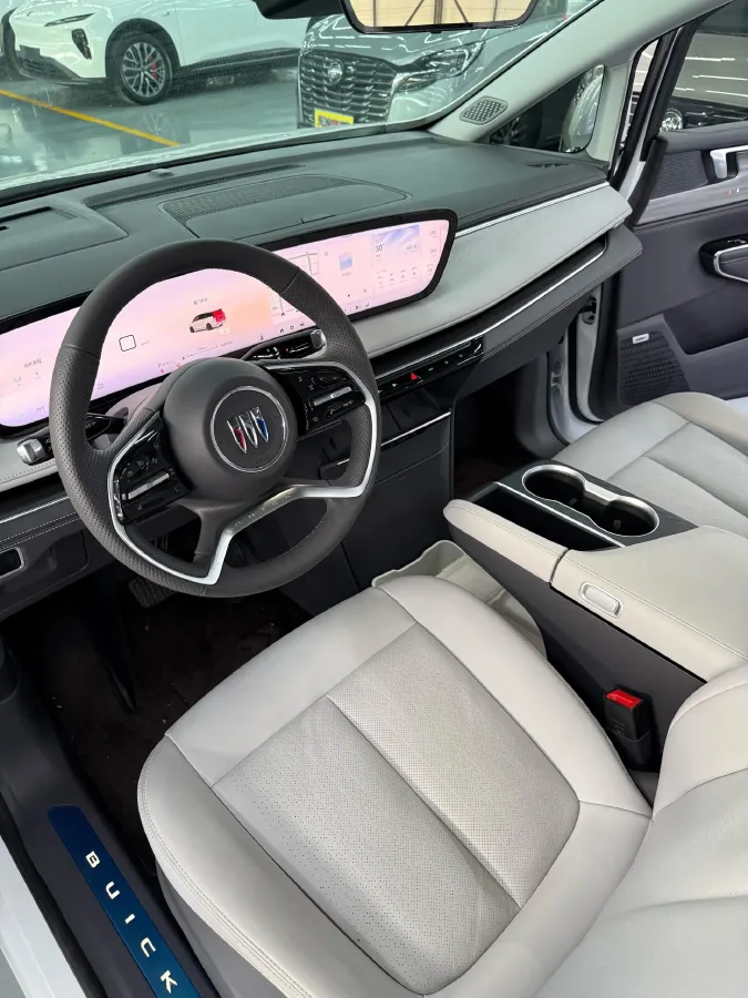 2025 Buick GL8 2.0T 237HP L4 9AT,autocango,china used car exporter,china ev exporter,chinese used car exporter,chinese used ev exporter