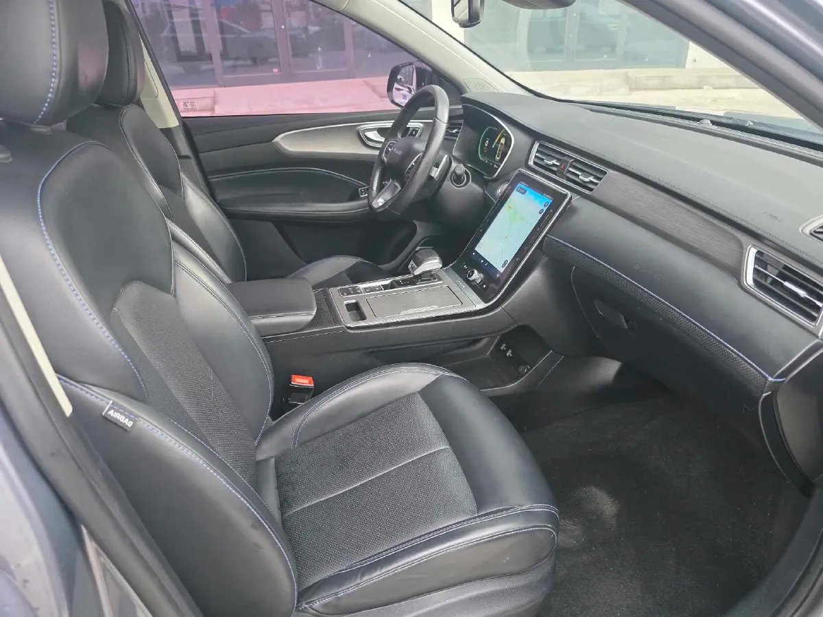 2021 Roewe RX5 1.5T 169HP L4 AMT PHEV 11.1KWH,autocango,china used car exporter,china ev exporter,chinese used car exporter,chinese used ev exporter